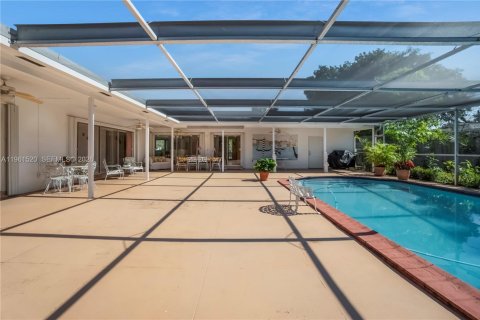 Купить виллу или дом в Холливуд, Флорида 3 спальни, 154.03м2, № 2026199 - фото 29