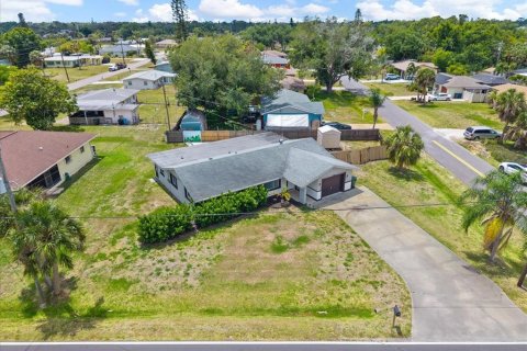 Villa ou maison à vendre à Venice, Floride: 2 chambres, 138.42 m2 № 2234717 - photo 29