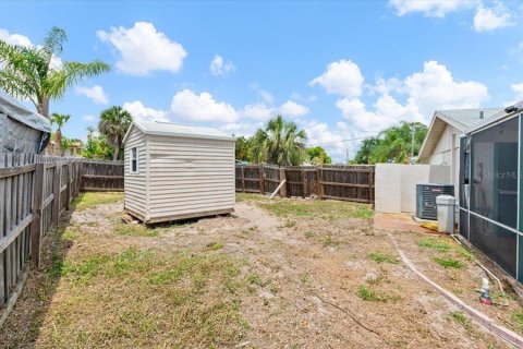 Villa ou maison à vendre à Venice, Floride: 2 chambres, 138.42 m2 № 2234717 - photo 28