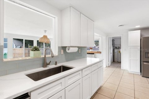 Villa ou maison à vendre à Venice, Floride: 2 chambres, 138.42 m2 № 2234717 - photo 10