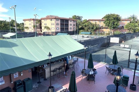 Condominio en venta en Fort Lauderdale, Florida, 2 dormitorios, 98.1 m2 № 2272480 - foto 26
