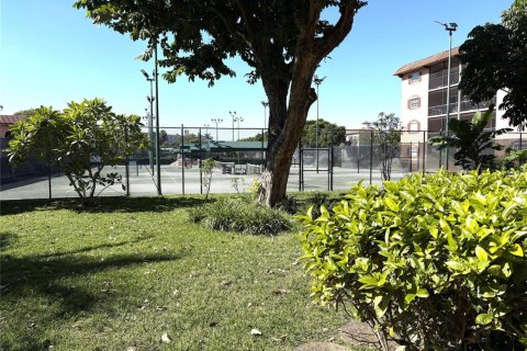 Condominio en venta en Fort Lauderdale, Florida, 2 dormitorios, 98.1 m2 № 2272480 - foto 2