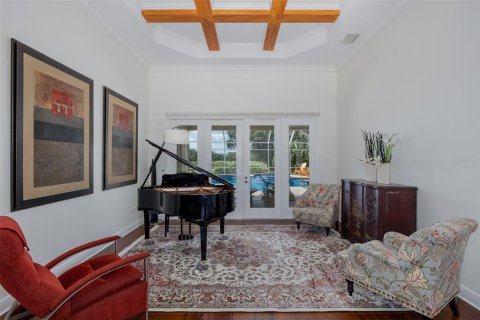 House in Trinity, Florida 4 bedrooms, 368.54 sq.m. № 1830077 - photo 11