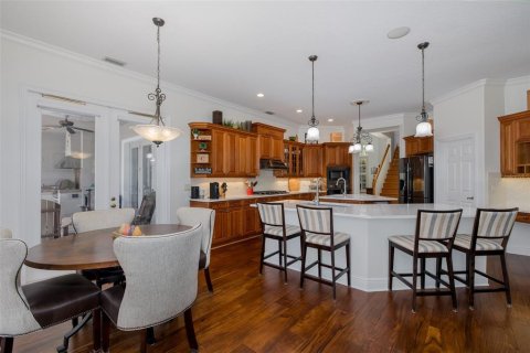 House in Trinity, Florida 4 bedrooms, 368.54 sq.m. № 1830077 - photo 19