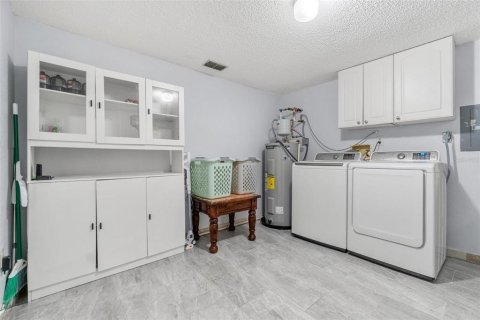 Adosado en venta en Pinellas Park, Florida, 2 dormitorios, 115.66 m2 № 1908000 - foto 7