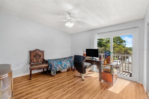 Adosado en venta en Pinellas Park, Florida, 2 dormitorios, 115.66 m2 № 1908000 - foto 17