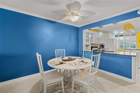 Condominio en venta en Saint Petersburg, Florida, 2 dormitorios, 117.99 m2 № 2277965 - foto 11