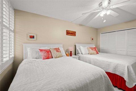 Condominio en venta en Saint Petersburg, Florida, 2 dormitorios, 117.99 m2 № 2277965 - foto 14