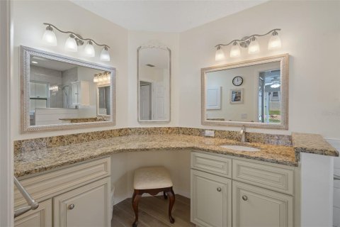 House in Spring Hill, Florida 2 bedrooms, 156.17 sq.m. № 2098288 - photo 25