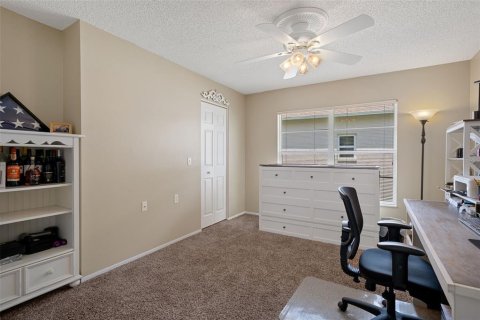 House in Spring Hill, Florida 2 bedrooms, 156.17 sq.m. № 2098288 - photo 29