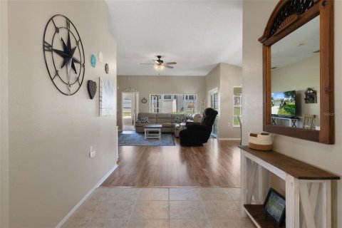 House in Spring Hill, Florida 2 bedrooms, 156.17 sq.m. № 2098288 - photo 7