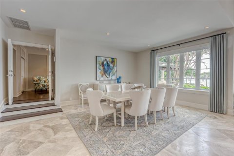 House in Fort Lauderdale, Florida 8 bedrooms, 734.3 sq.m. № 2083081 - photo 23