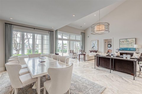 House in Fort Lauderdale, Florida 8 bedrooms, 734.3 sq.m. № 2083081 - photo 27