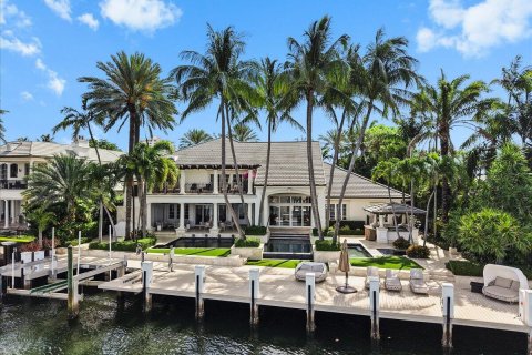 House in Fort Lauderdale, Florida 8 bedrooms, 734.3 sq.m. № 2083081 - photo 7