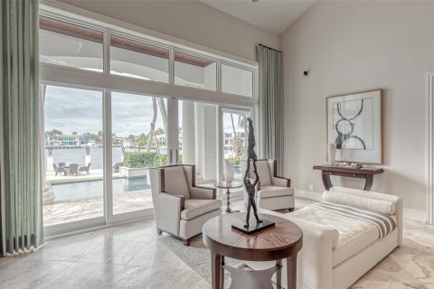 House in Fort Lauderdale, Florida 8 bedrooms, 734.3 sq.m. № 2083081 - photo 26