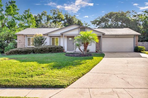 House in Ocoee, Florida 3 bedrooms, 118.73 sq.m. № 1899772 - photo 1