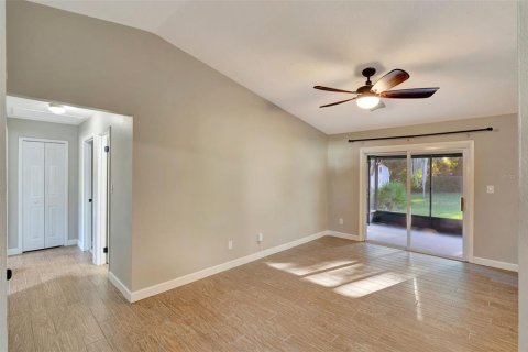House in Ocoee, Florida 3 bedrooms, 118.73 sq.m. № 1899772 - photo 5