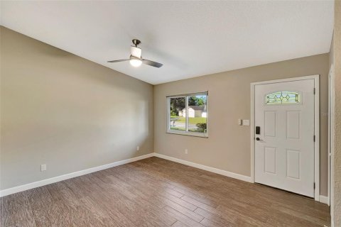 House in Ocoee, Florida 3 bedrooms, 118.73 sq.m. № 1899772 - photo 4
