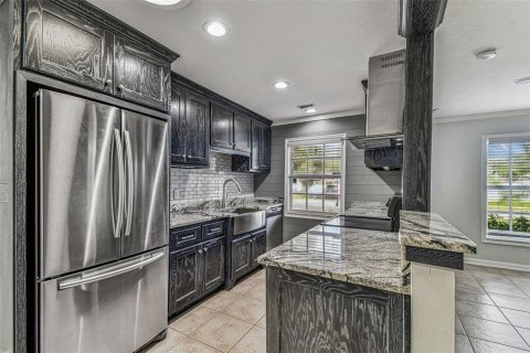 Villa ou maison à louer à Tampa, Floride: 3 chambres, 105.17 m2 № 1912808 - photo 8