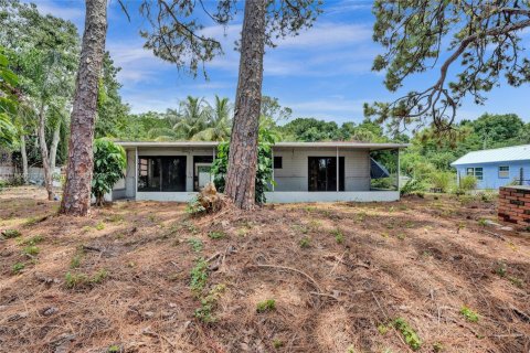 House in Stuart, Florida 2 bedrooms, 170.38 sq.m. № 1889968 - photo 11