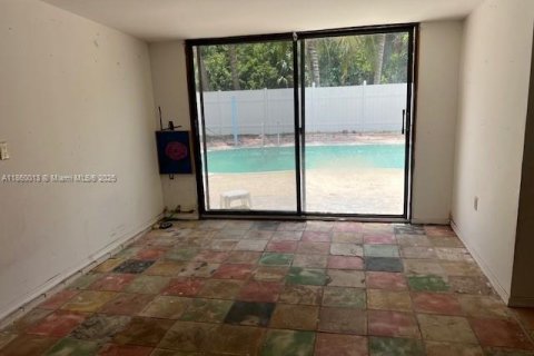 House in Stuart, Florida 2 bedrooms, 170.38 sq.m. № 1889968 - photo 26