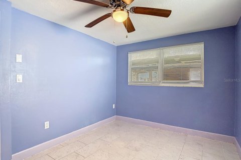 Casa en venta en New Port Richey, Florida, 3 dormitorios, 157.19 m2 № 1824585 - foto 28
