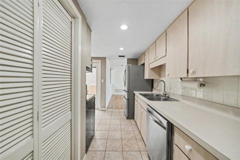 Copropriété à louer à Mount Dora, Floride: 2 chambres, 129.69 m2 № 2405436 - photo 5