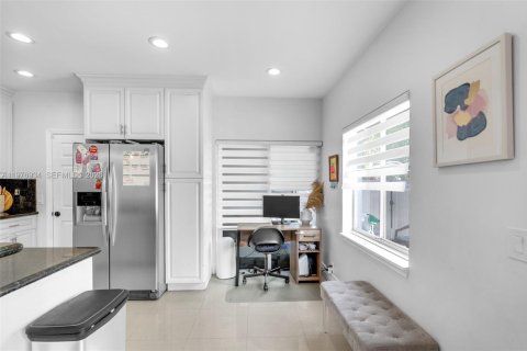 Купить таунхаус в Тамарак, Флорида 3 спальни, 138.98м2, № 2041023 - фото 14