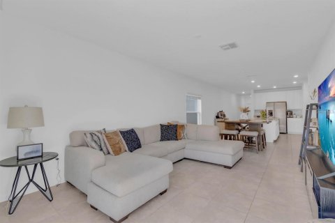 Villa ou maison à louer à Davenport, Floride: 3 chambres, 136.47 m2 № 2137035 - photo 14