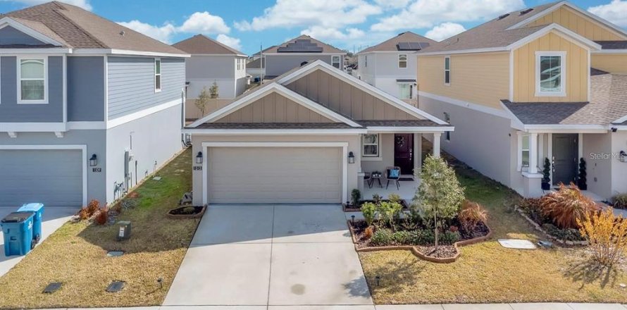 Villa ou maison à Davenport, Floride 3 chambres, 136.47 m2 № 2137035