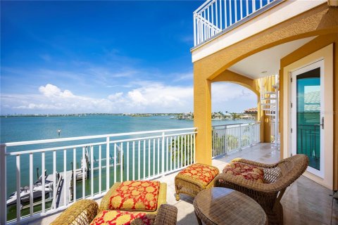 Villa ou maison à vendre à Indian Rocks Beach, Floride: 5 chambres, 424.66 m2 № 2224672 - photo 23
