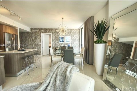 Villa ou maison à vendre à Doral, Floride: 2 chambres, 99.68 m2 № 2048758 - photo 15