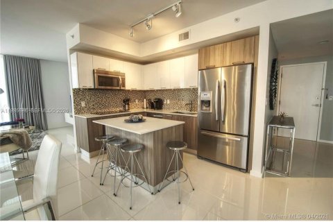 Villa ou maison à vendre à Doral, Floride: 2 chambres, 99.68 m2 № 2048758 - photo 2