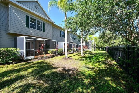 Townhouse in Bradenton, Florida 3 bedrooms, 119.1 sq.m. № 2218144 - photo 10