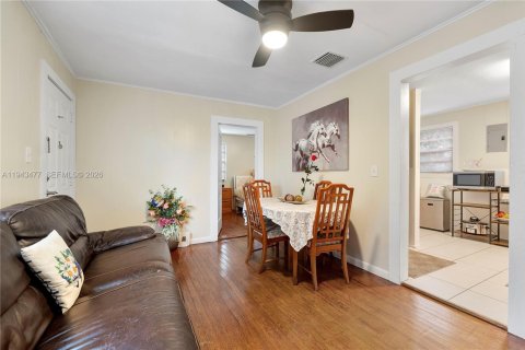 Commercial property in West Palm Beach, Florida 148.64 sq.m. № 2002960 - photo 23