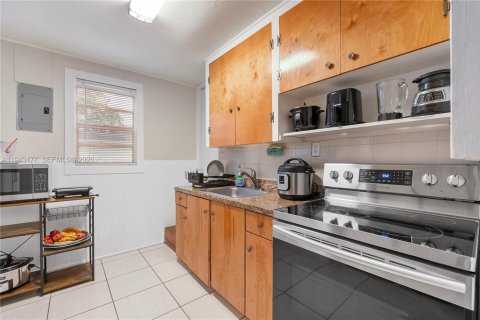 Commercial property in West Palm Beach, Florida 148.64 sq.m. № 2002960 - photo 26