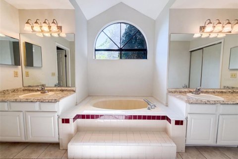 Casa en venta en Lake Mary, Florida, 4 dormitorios, 189.52 m2 № 2230048 - foto 12