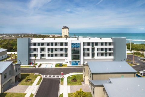 Condominio en venta en Melbourne Beach, Florida, 3 dormitorios, 178.47 m2 № 1565061 - foto 1
