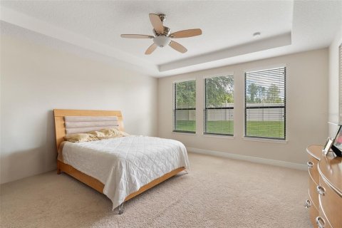 House in Minneola, Florida 4 bedrooms, 305.93 sq.m. № 1917186 - photo 13