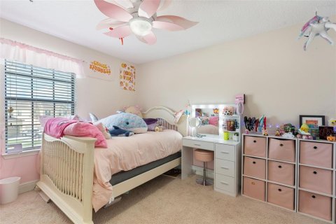 House in Minneola, Florida 4 bedrooms, 305.93 sq.m. № 1917186 - photo 18