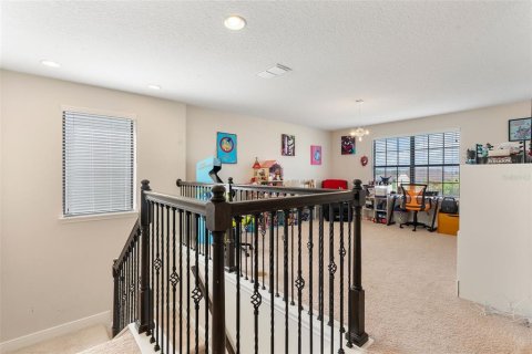 House in Minneola, Florida 4 bedrooms, 305.93 sq.m. № 1917186 - photo 15