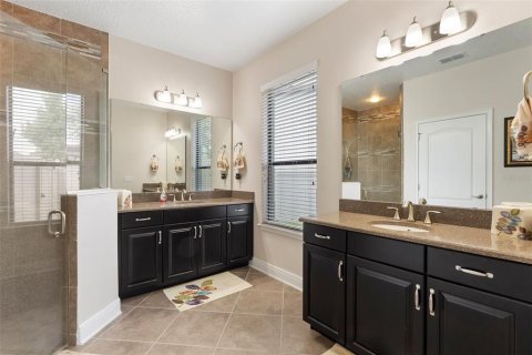 House in Minneola, Florida 4 bedrooms, 305.93 sq.m. № 1917186 - photo 14