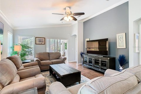House in Poinciana, Florida 2 bedrooms, 140 sq.m. № 1733981 - photo 15