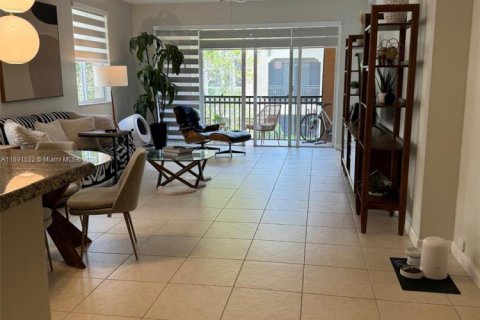 Condominio en alquiler en Sunrise, Florida, 2 dormitorios, 109.07 m2 № 1944750 - foto 8