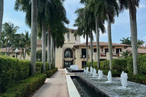 Condominio en alquiler en Sunrise, Florida, 2 dormitorios, 109.07 m2 № 1944750 - foto 2