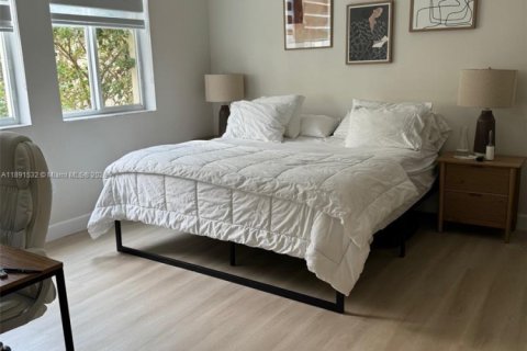 Condominio en alquiler en Sunrise, Florida, 2 dormitorios, 109.07 m2 № 1944750 - foto 11