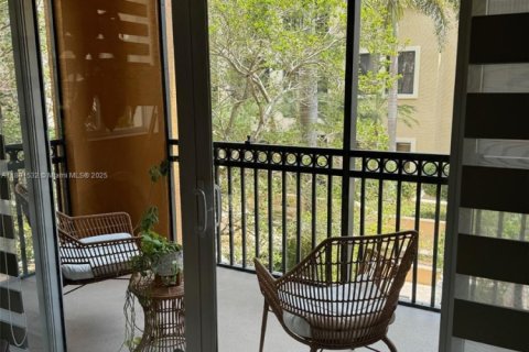 Condominio en alquiler en Sunrise, Florida, 2 dormitorios, 109.07 m2 № 1944750 - foto 16