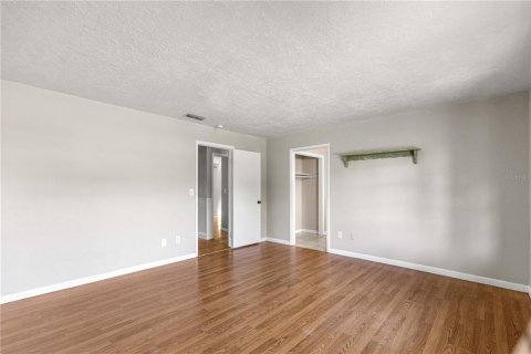 House in Ocala, Florida 4 bedrooms, 183.67 sq.m. № 2097741 - photo 22