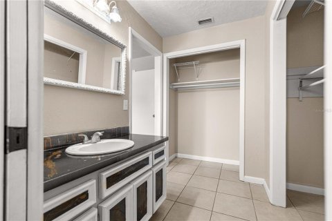 House in Ocala, Florida 4 bedrooms, 183.67 sq.m. № 2097741 - photo 25