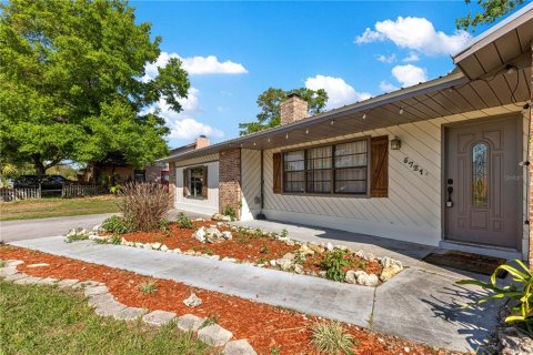 House in Ocala, Florida 4 bedrooms, 183.67 sq.m. № 2097741 - photo 4